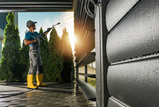 Why Choose Our Certified Pressure Washing Experts for Your Project Needs in Citrus Springs, FL?